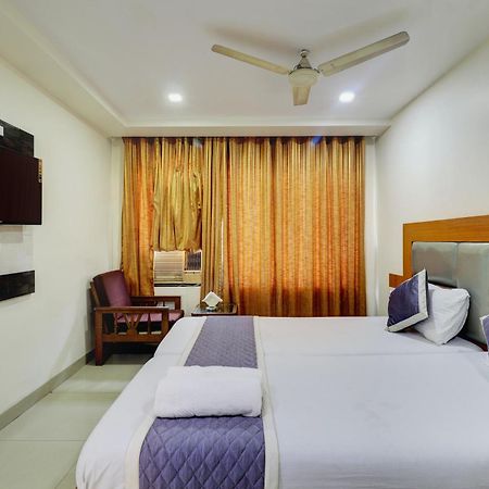 Hotel New Sarovar Grand Panvel Luaran gambar
