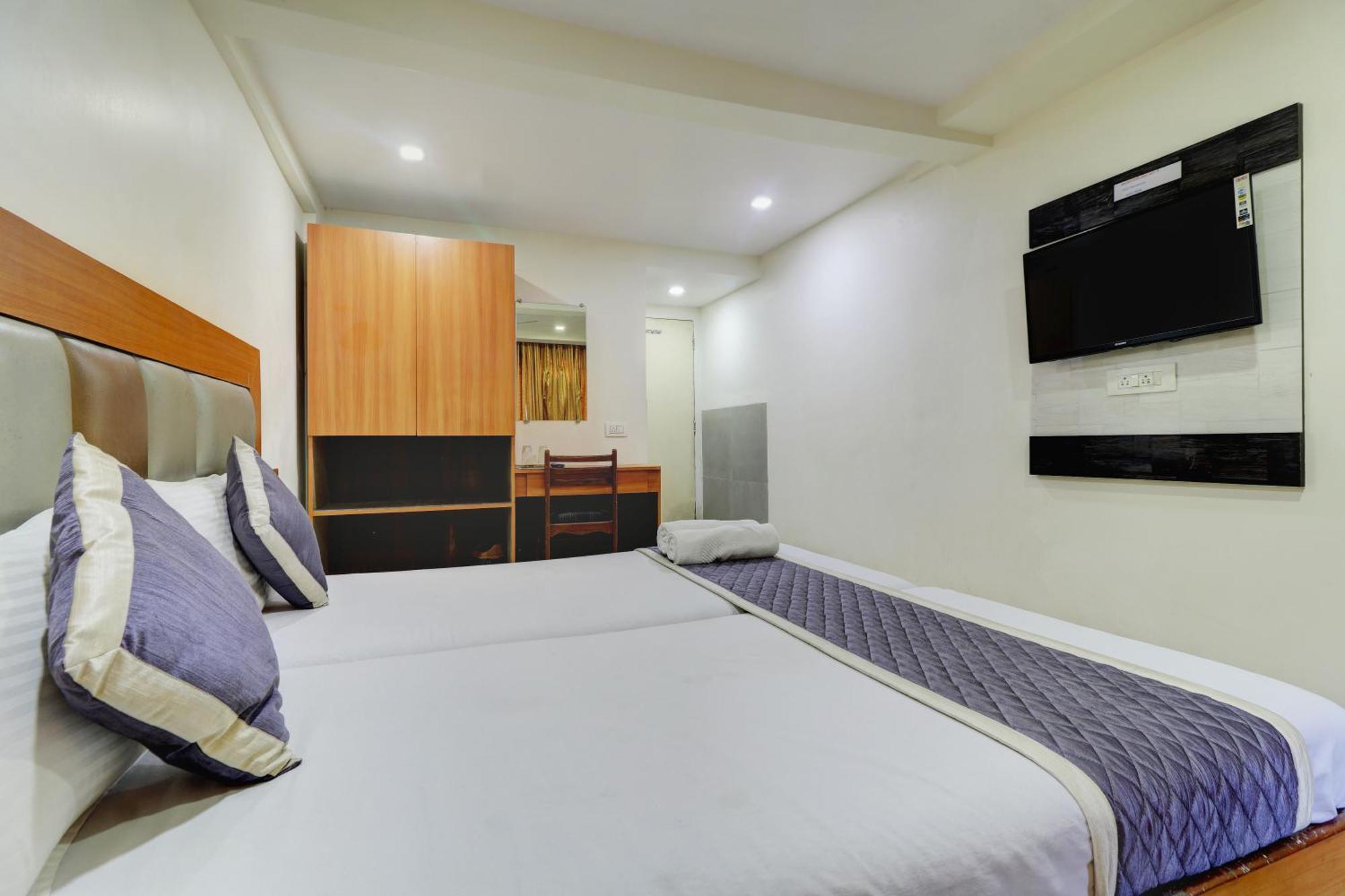Hotel New Sarovar Grand Panvel Luaran gambar