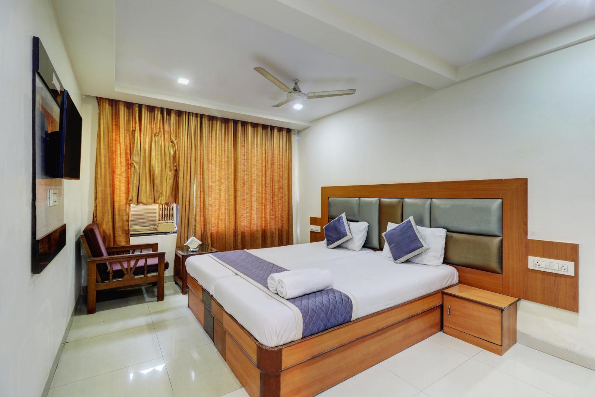 Hotel New Sarovar Grand Panvel Luaran gambar