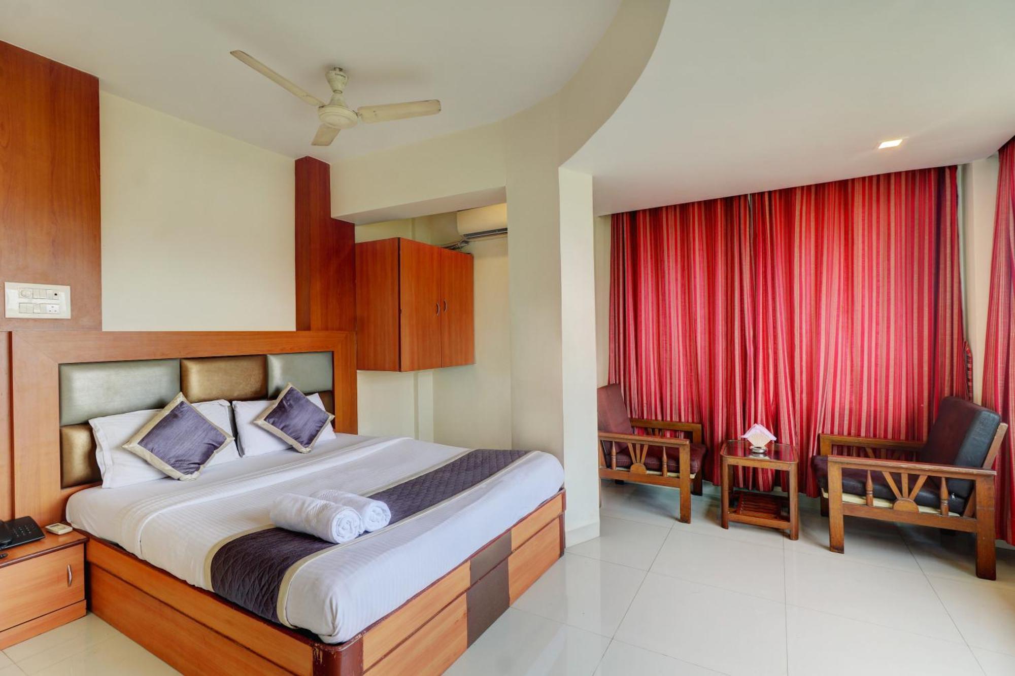 Hotel New Sarovar Grand Panvel Luaran gambar